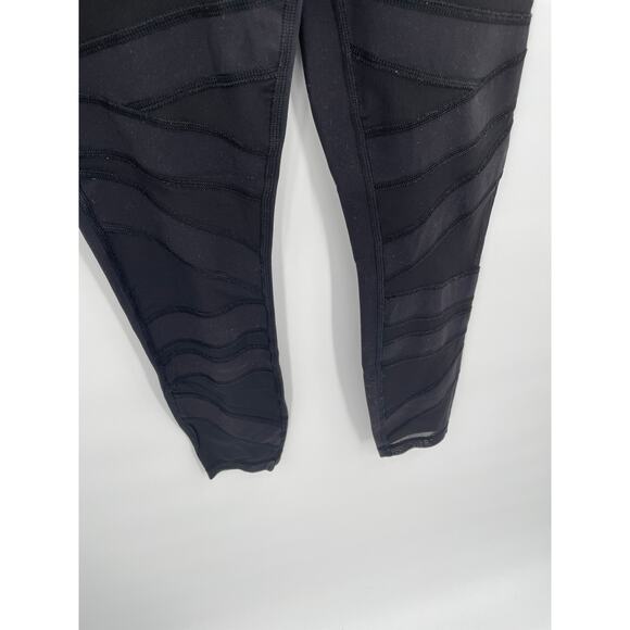 Lululemon High Times Crop Tech Mesh in Black // 4 - Picture 9 of 12
